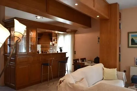 Kyveli House Apartment *
