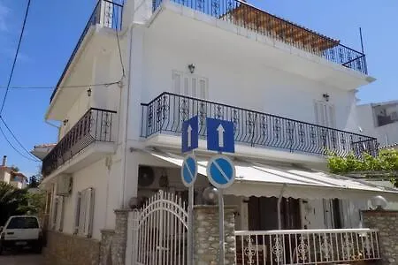 Apartment Kyveli House Skiathos Town